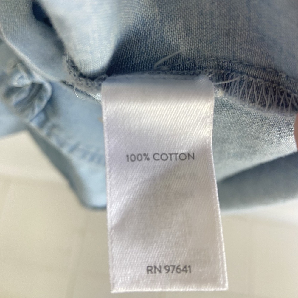 3/$25 Jill soft Blue denim shirt with knot buttons XS - Picture 8 of 8